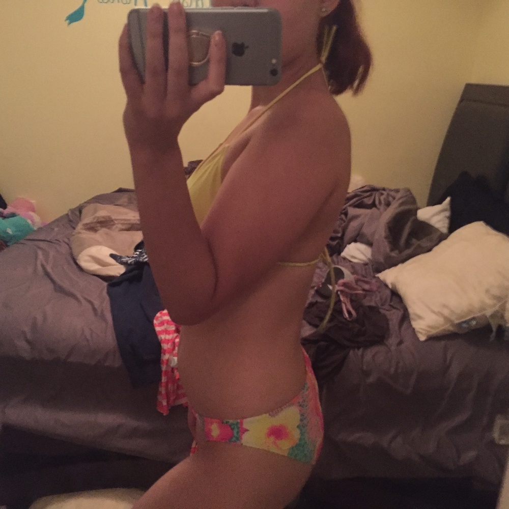 Bathing suit